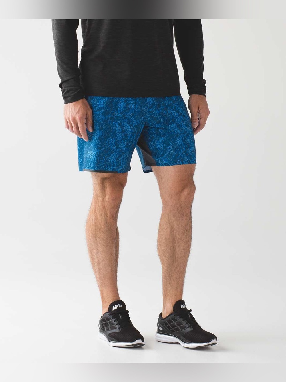 Lululemon Surge Short *Linerless 7" in Blue Stacks Riviera Commander Size: Small